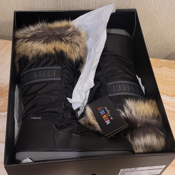 Moon Boot Monaco Tall high black boots Moon Boot Monaco Boots - Picture 5 of 15